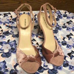 BEBE & CO ALESSANDRA BLUSH PINK HEELS